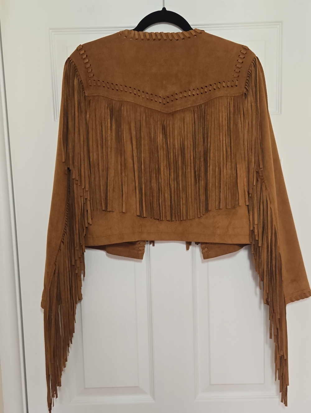 Amaryllis Faux Suede Fringe Jacket M Camel Brown Western Boho Cropped NWT - Picture 4 of 17
